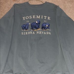 YOSEMITE Sierra Nevada crewneck